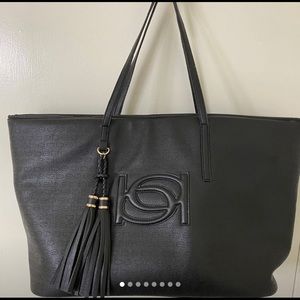 Bebe Tote, black